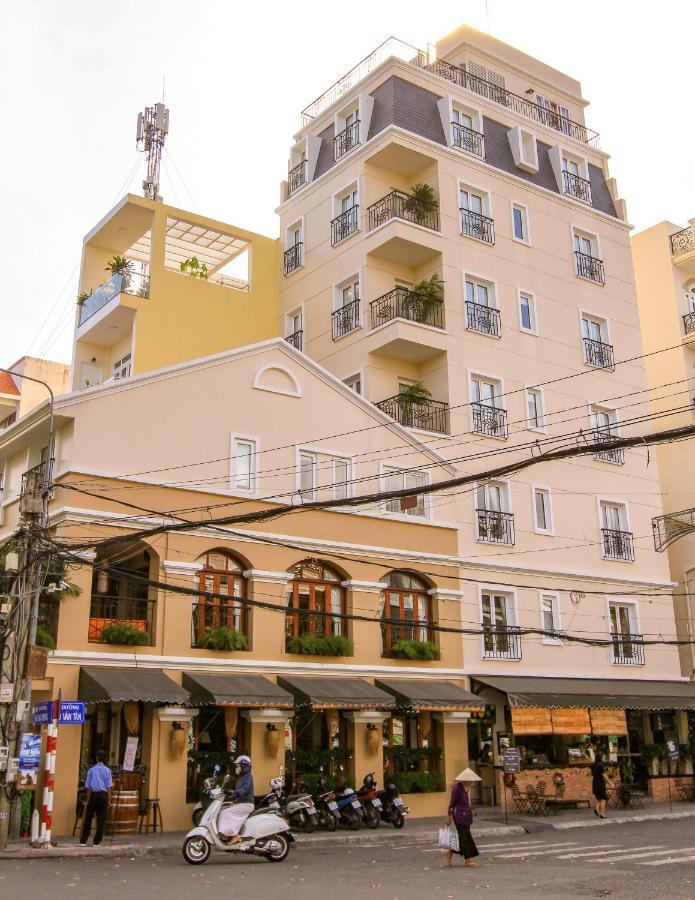 Hotel The Lighthouse Can Tho Exterior foto